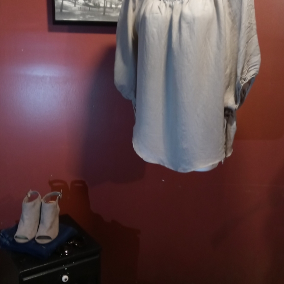 Top - Picture 5 of 14